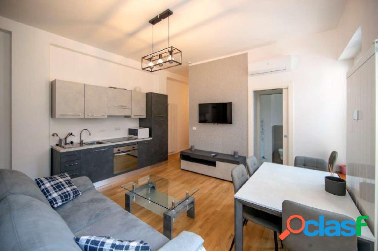 Apartamento completo de 3 habitaciones en Porta Ticinese,
