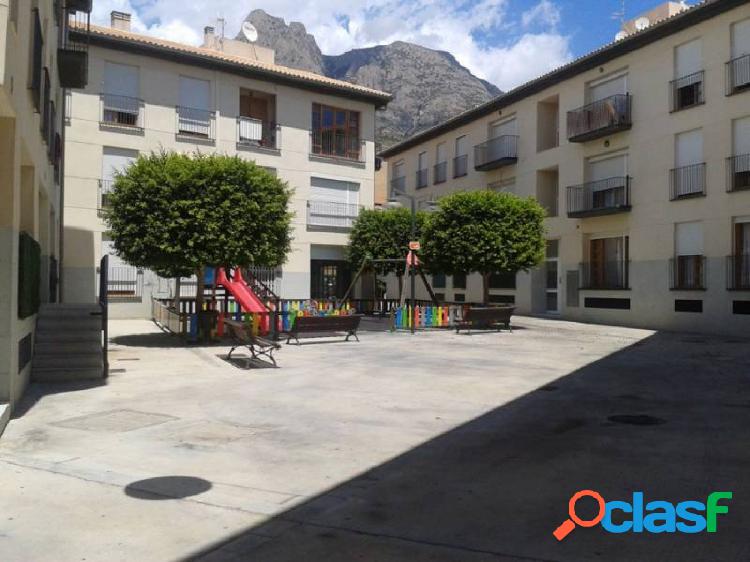 Apartamento con 3 dormitorios en pueblo Finestrat