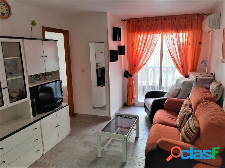 Apartamento de 1 dormitorio cerca de la playa del cura