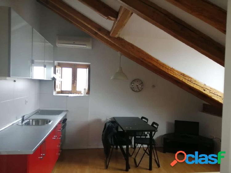 Apartamento de 1 dormitorio en alquiler en La Latina, Madrid