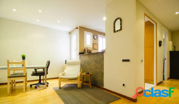 Apartamento de 2 dormitorios en alquiler en Eixample