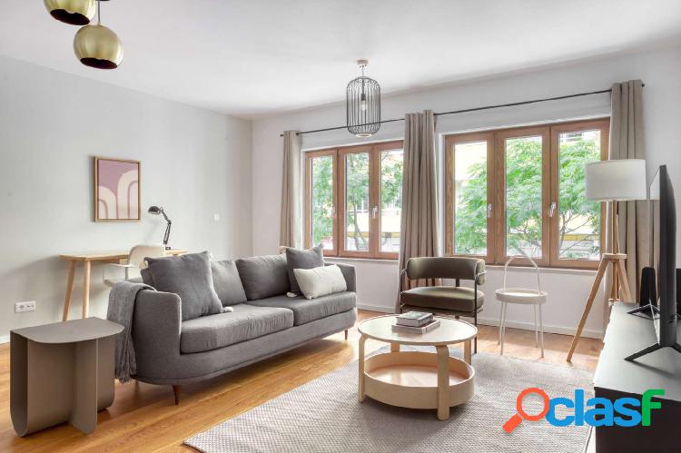 Apartamento de 2 dormitorios en alquiler en Lisboa LIS-31