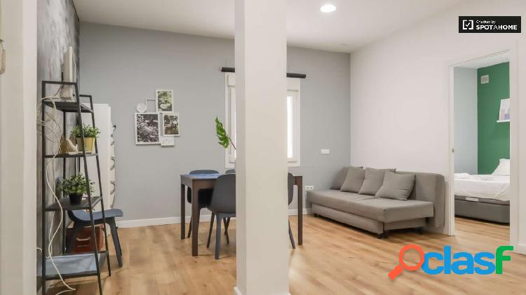 Apartamento de 2 dormitorios en alquiler en Madrid Rio