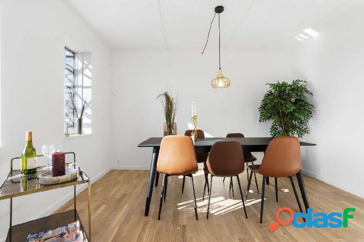 Apartamento de 2 dormitorios en alquiler en Valby,