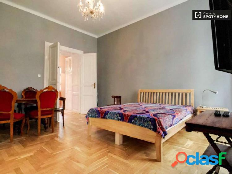 Apartamento de 2 dormitorios en alquiler en budapest