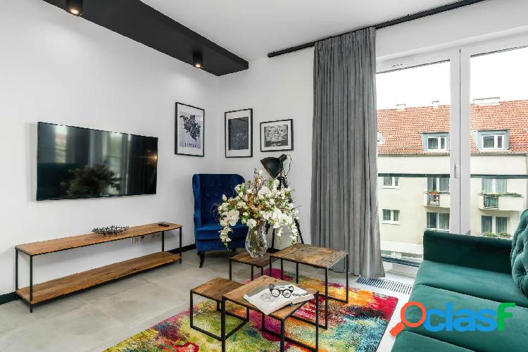 Apartamento de 2 habitaciones en alquiler en Chwaliszewo