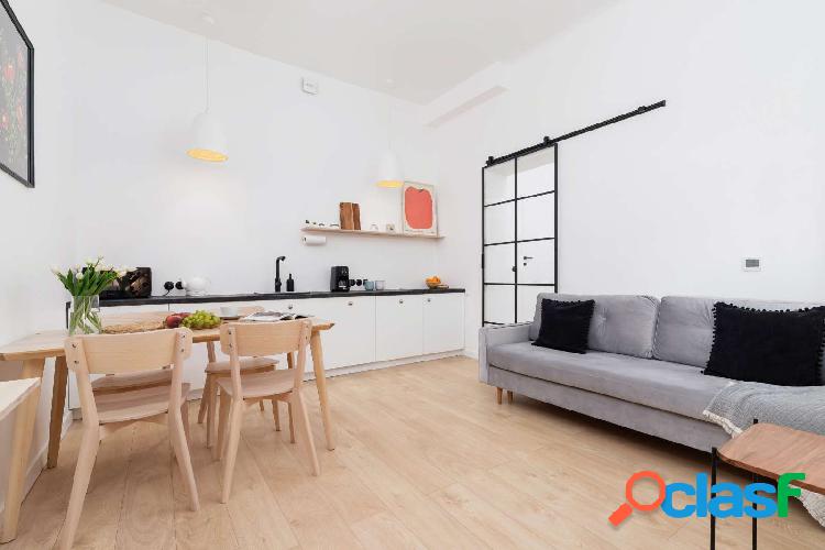 Apartamento de 2 habitaciones en alquiler en Stare Miasto,