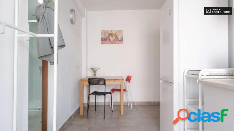 Apartamento de 4 dormitorios en alquiler en Getafe, Madrid.