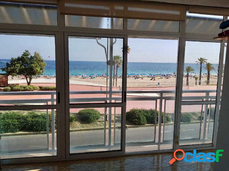 Apartamento en Primer\xc3\xadsima L\xc3\xadnea de Playa