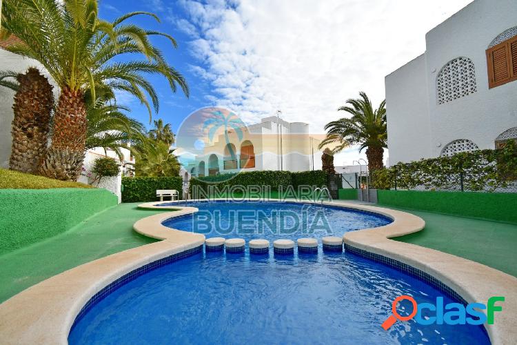 BONITO APARTAMENTO EN PLANTA BAJA CON PISCINA