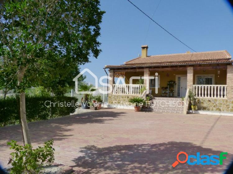 Bonita casa con piscina y terreno, Fortuna, Murcia