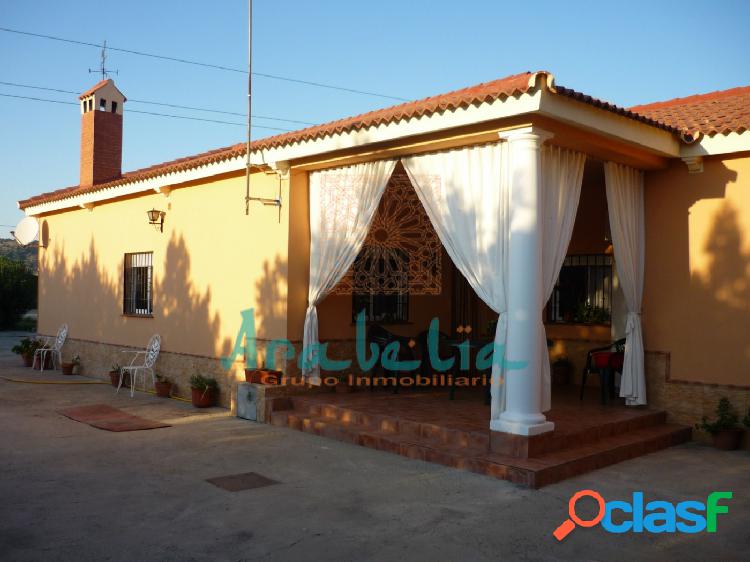 CHALET EN VILLARRUBIA