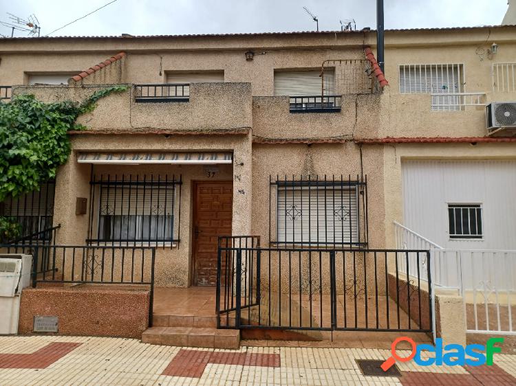 Casa tipo duplex en venta en Fuente \xc3\x81lamo