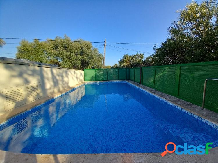 Chalet Unifamiliar con piscina