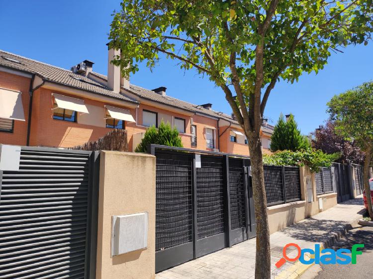 Chalet pareado en venta