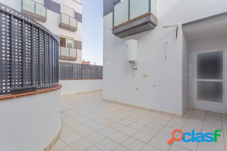 ENTRESUELO A PROMOCION ALBOLOTE CON PLAZA APARCAMIENTO