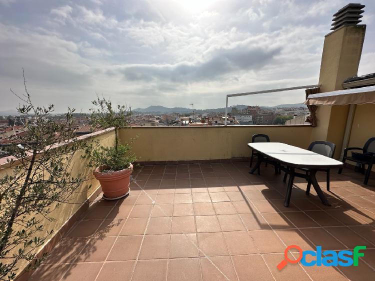 ESPECTACULAR TRIPLEX EN VENTA