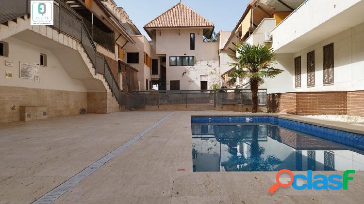 ESTUPENDO APARTAMENTO EN PRECIOSA URBANIZACION CON PISCINA