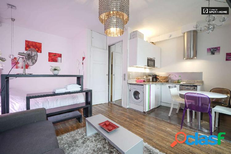 Elegante apartamento estudio en alquiler en