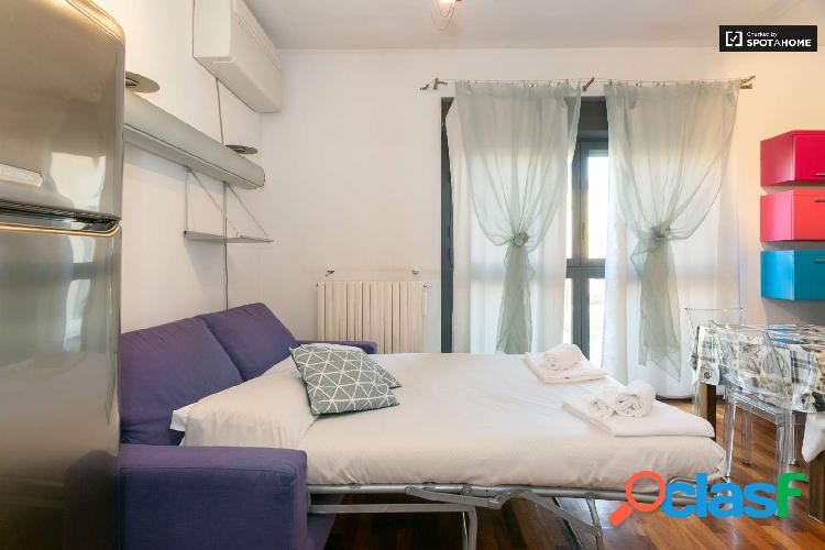 Estudio en alquiler cerca de Porta Ticinese en Navigli