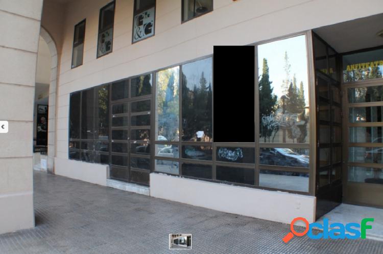 Gran local en el centro de Benidorm