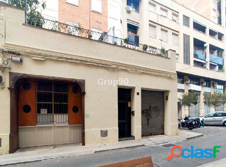 LOCAL COMERCIAL EN CAPPONT