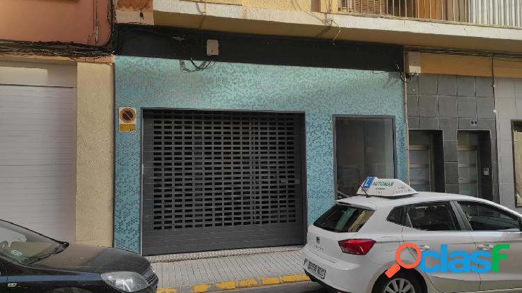 LOCAL COMERCIAL TOTALMENTE ACONDICIONADO EN ZONA CENTRO