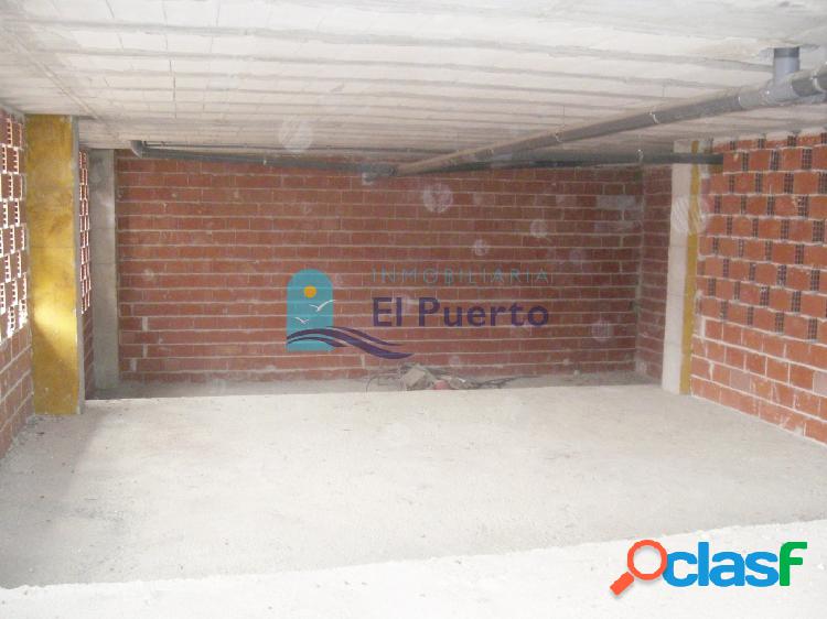 LOCAL DE UNOS 150M2, SITUADO EN ZONA COMERCIAL