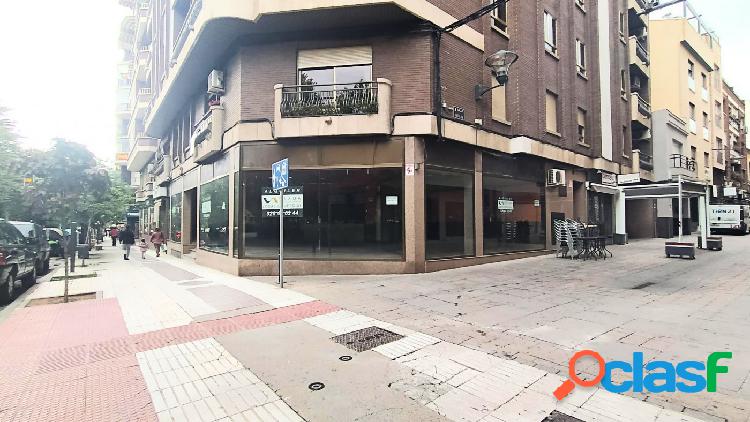 Local Comercial 295 m2