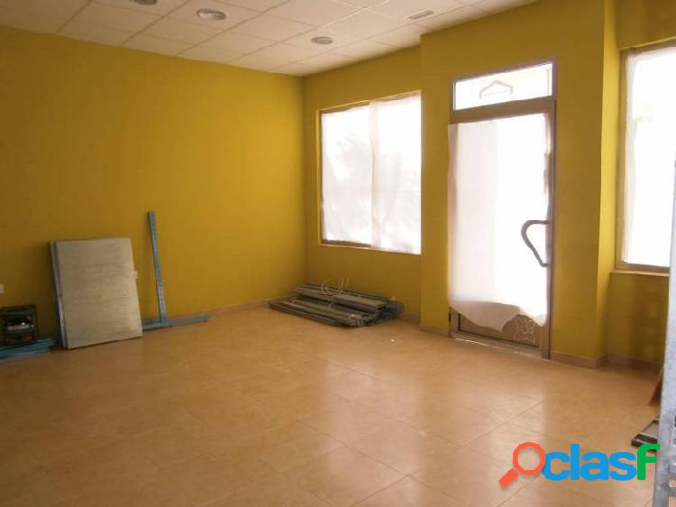 Local comercial en alquiler