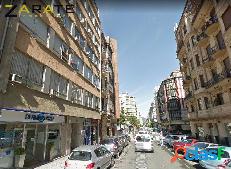 Local comercial en alquiler en Bilbao
