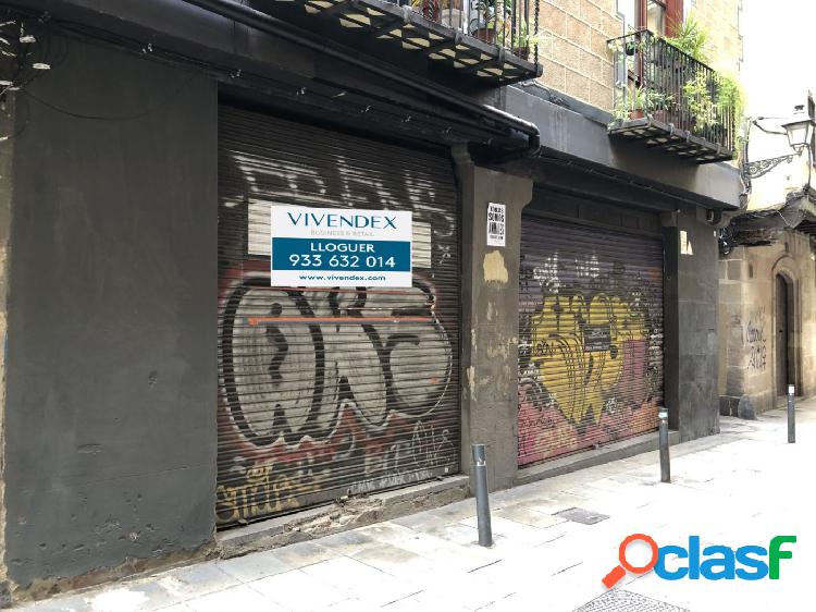 Local comercial en alquiler en Carrer Canvis Nous, 13,