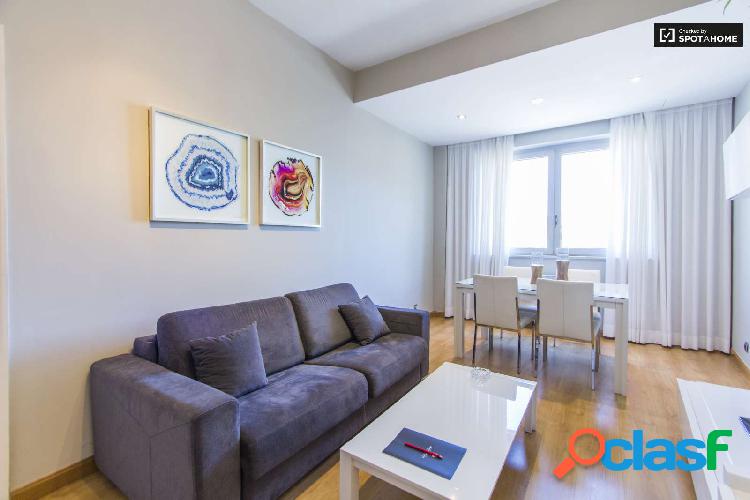 Luminoso apartamento de 1 dormitorio en alquiler en Madrid