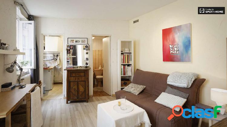 Maravilloso apartamento estudio en alquiler en Montmartre,
