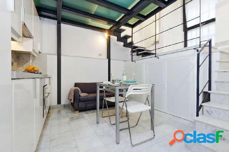 Moderno apartamento estudio en alquiler en Centro Storico