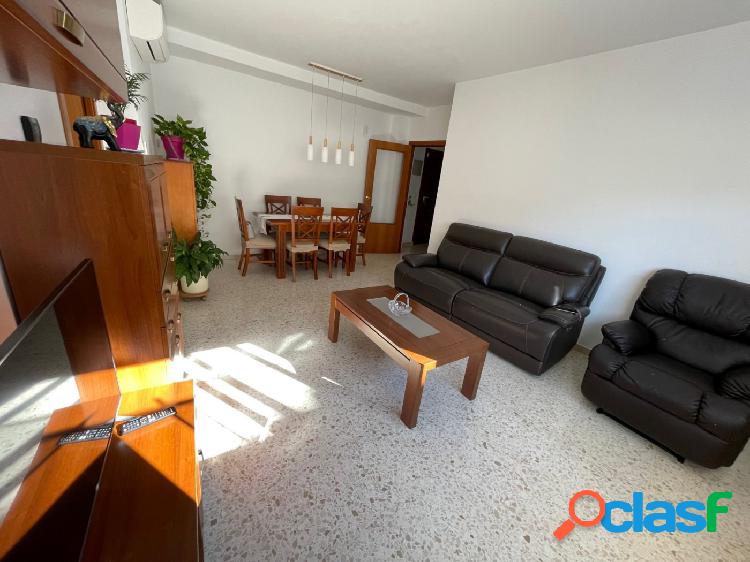 PISO/APARTAMENTO (VPO) en LAGOSTERA/COSTA BRAVA/ GERONA.