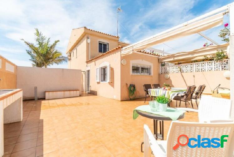 PRECIOSO CHALET ADOSADO EN LA ZENIA ORIHUELA COSTA