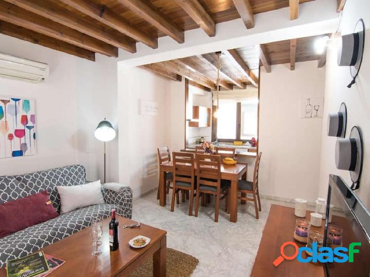 Piso de 2 dormitorios en alquiler en Granada