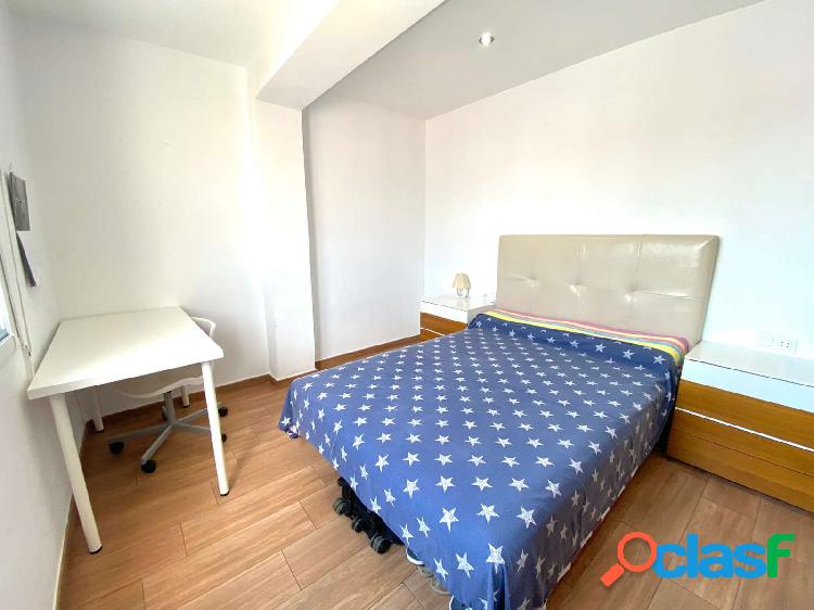Piso de 3 dormitorios en alquiler en Montolivet, Valencia