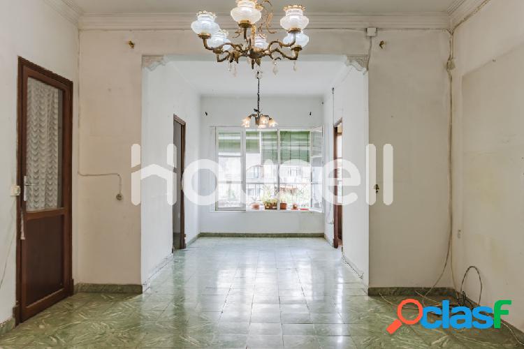 Piso en venta de 90 m² en Calle Isidoro Antillón, 07005