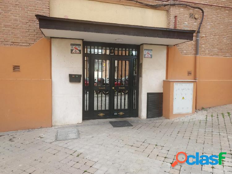 Piso en venta en calle de San Pedro de Carde\xc3\xb1a