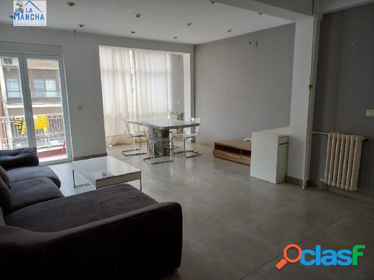 REF:Z007 INMOBILIARIA LA MANCHA VENDE PISO EN ZONA
