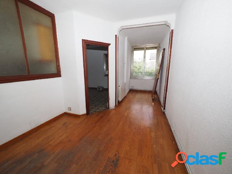 SE VENDE PISO EN BADALONA, ZONA LLEFI\xc3\x80