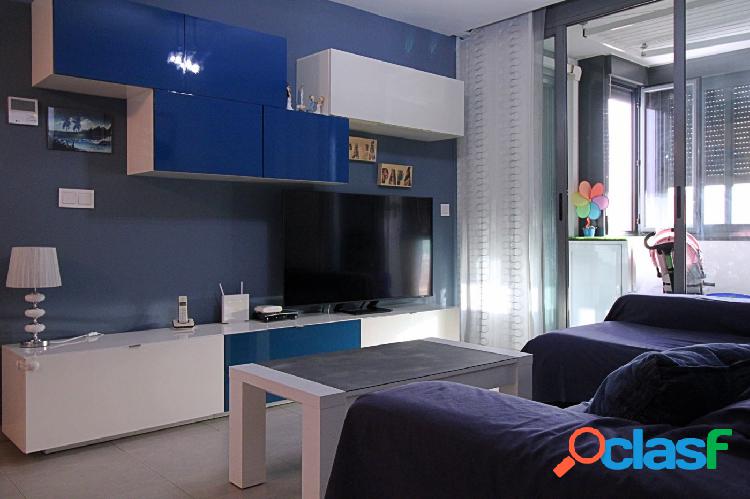 Se vende piso con 3 habitaciones en Benissaudet, Alicante