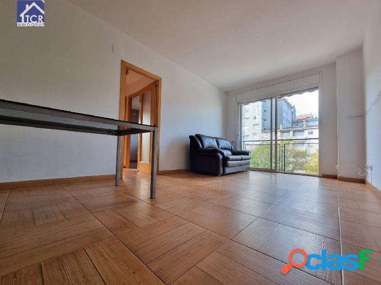TCR inmogrup vende fantastico piso cantonero con PK incluido