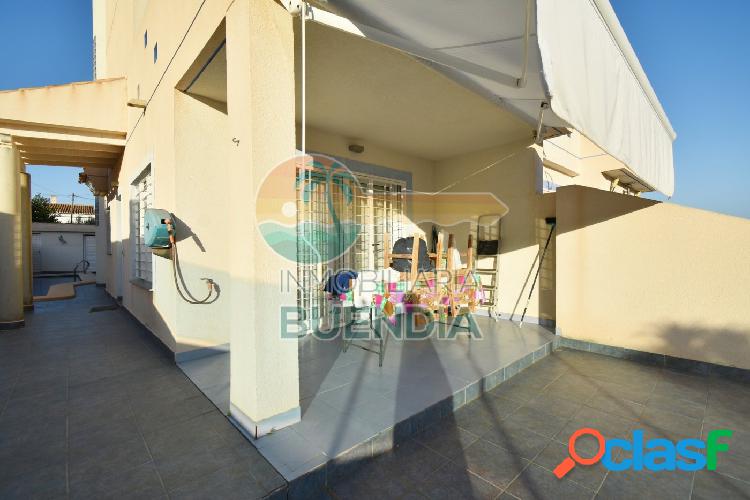 TRIPLEX CON AMPLIAS TERRAZAS Y PISCINA EN BOLNUEVO