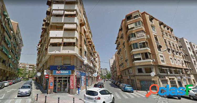 Traspaso de negocio en Bulevar del Pla, Alicante