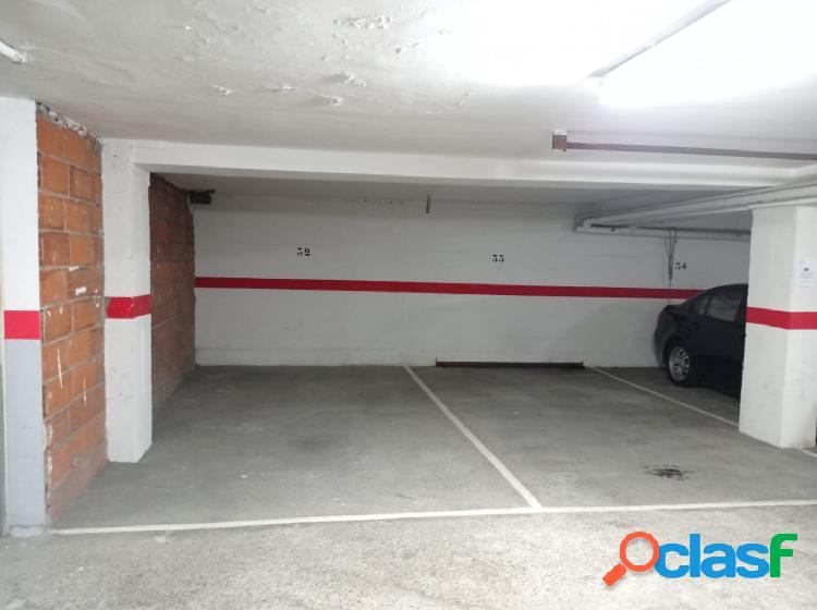 Urbis te ofrece una plaza de garaje en venta en zona