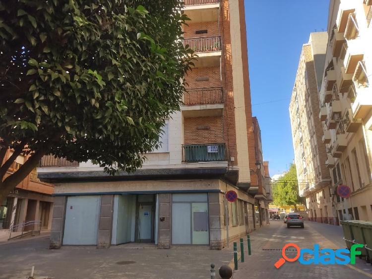 VIVIENDA SEMIREFORMADA DE 120 M2 EN ZONA CENTRO