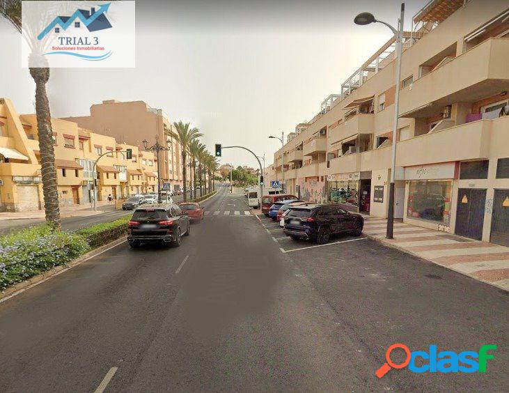 Venta de Local Comercial Roquetas De Mar - Almer\xc3\xada